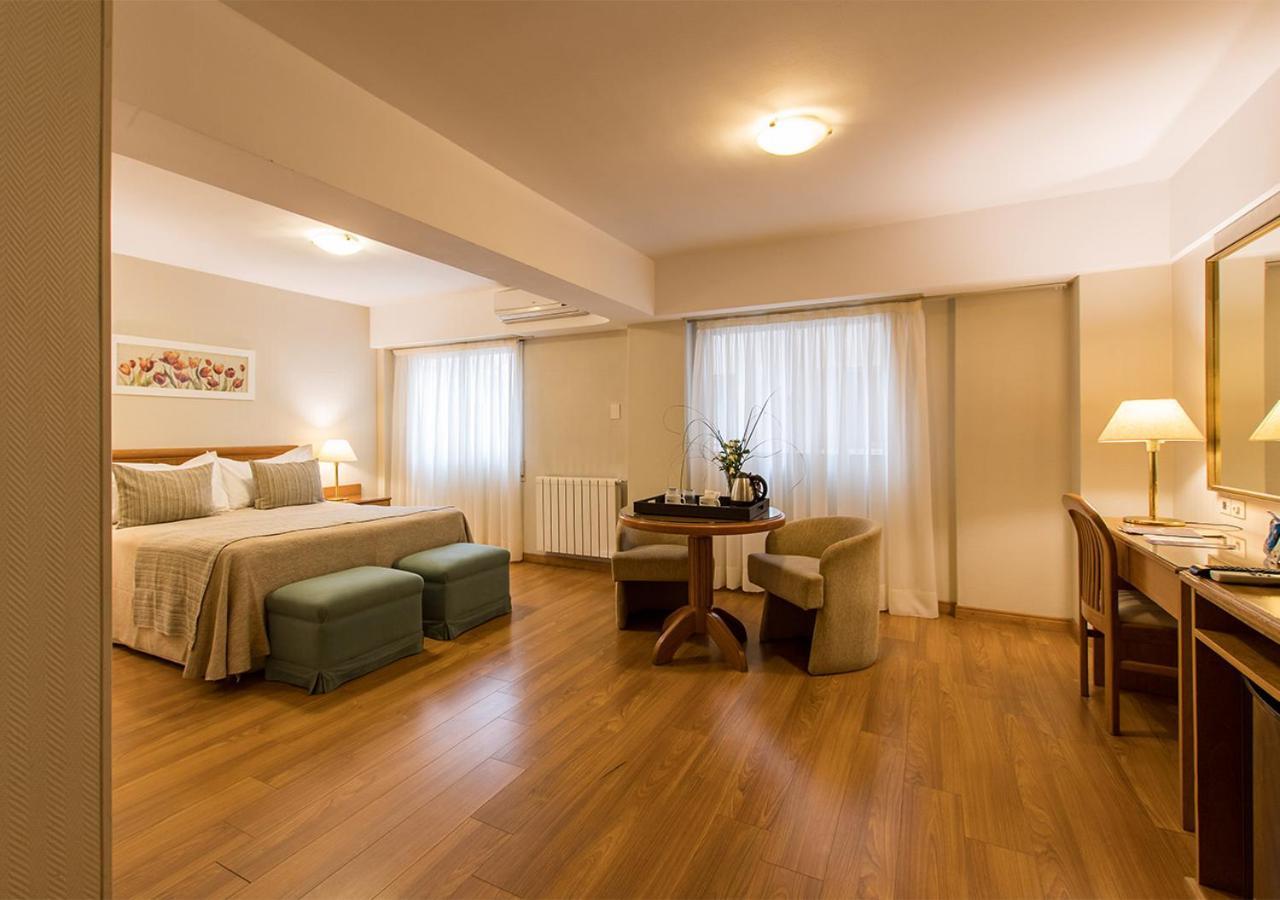 Hotel Solans Libertador Росаріо Екстер'єр фото